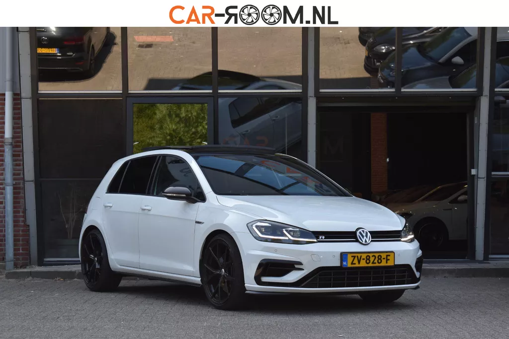Volkswagen Golf 2.0 TSI 4Motion R Pano Milltek Virtual Lane Dynaudio Leder