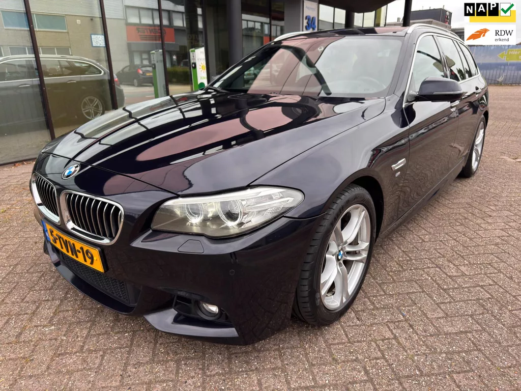 BMW 5-serie Touring 520i Executive M Sport / Automaat / Xenon