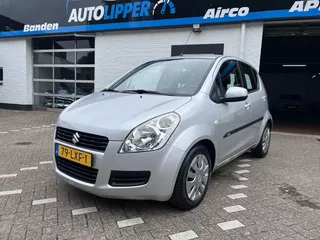 Suzuki Splash 1.0 Comfort /Nieuwe apk bij aflevering/Thule fietsdrager/Airco