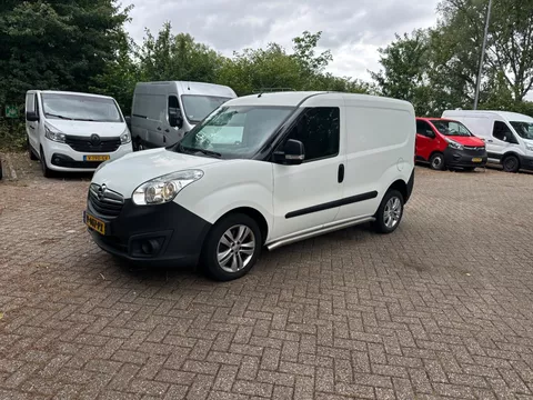 Opel Combo 1.3 CDTi White Edition Airco Euro 6 NW APK