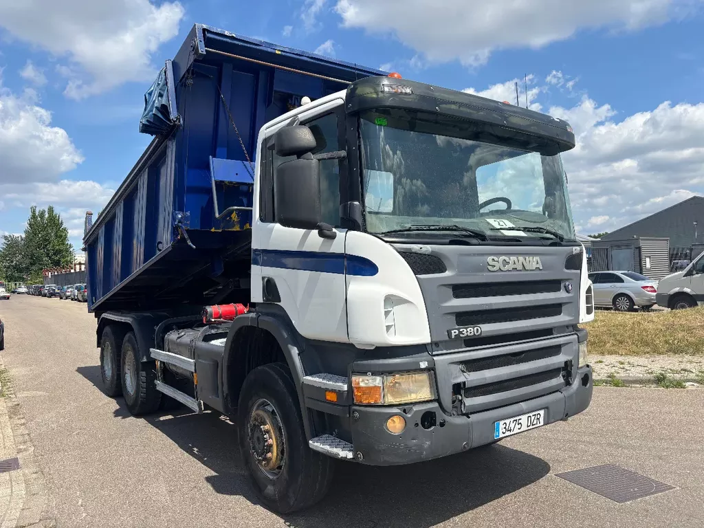 Scania P P 380. 6 X 6