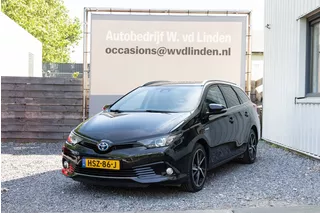 Toyota Auris 1.8 Hybrid Black Ed.