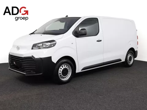Toyota PROACE Worker 2.0 D-4D L1 Challenger Toyota PROACE Worker 2.0 D-4D Challenger | Nieuw direct leverbaar | 10 jaar fabrieksgarantie |