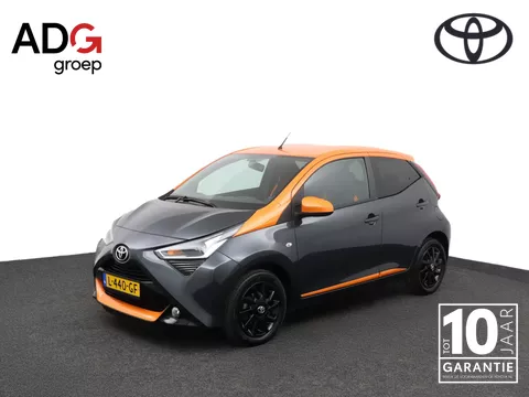 Toyota Aygo 1.0 VVT-i x-JBL | Automaat | Climate control | Apple carplay-android auto | Parkeercamera |