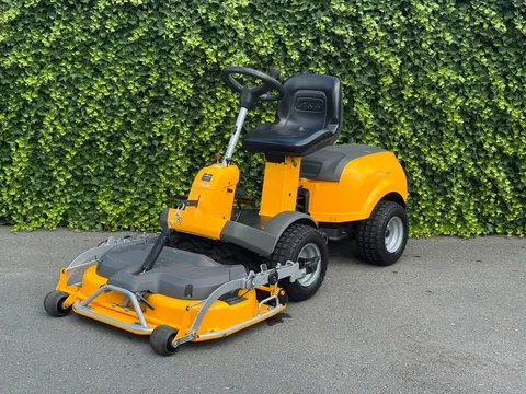 Stiga Park 320 PW front zitmaaier 2020
