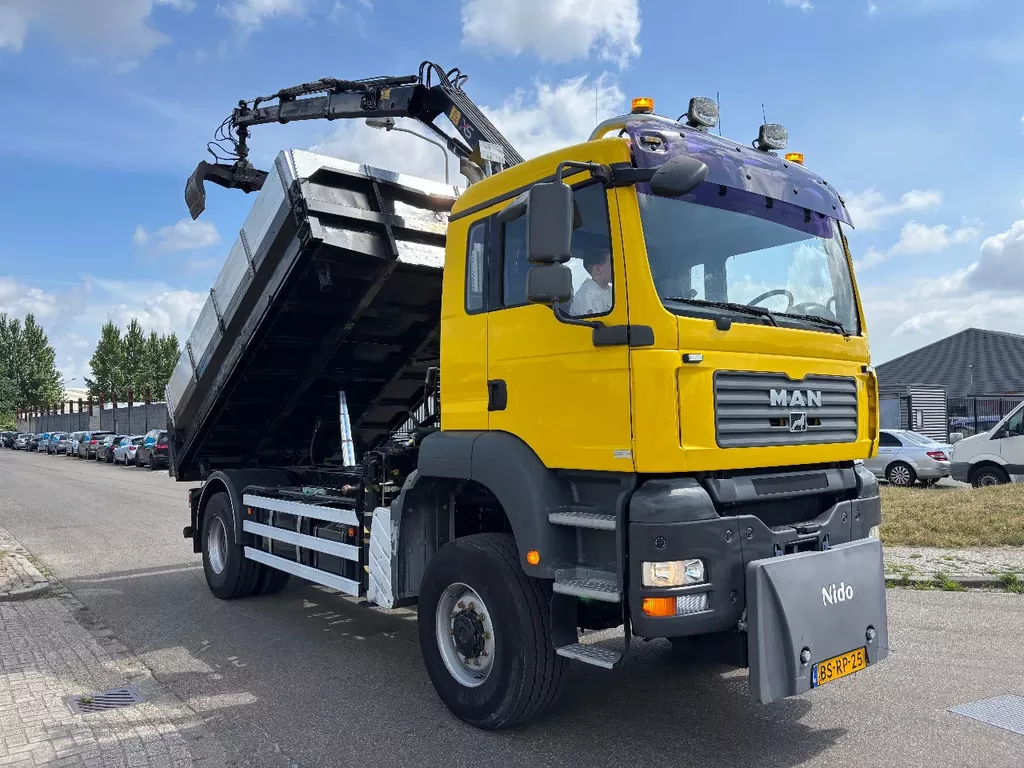 MAN TGA 18.320 4 x 4