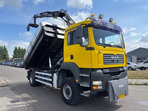 MAN TGA 18.320 4 x 4