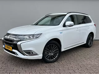 Mitsubishi Outlander 2.4 PHEV Instyle, Leder, Schuifdak, Trekhaak NL auto!