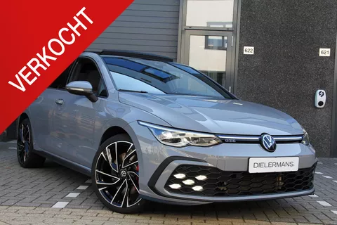 Volkswagen Golf 1.4 eHybrid GTE Panorama dak | 19' Adelaide velgen | Nardo Grey | Assistentie pakket | Winter pakket Volkswagen Golf 1.4 eHybrid GTE Panorama dak | 19' Adelaide velgen | Nardo Grey | Assistentie pakket | Winter pakket