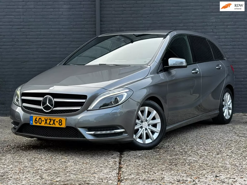 Mercedes-Benz B-klasse 180 Ambition STOELVER|NAVI|LEDER|ELEK RAMEN|NWE APK
