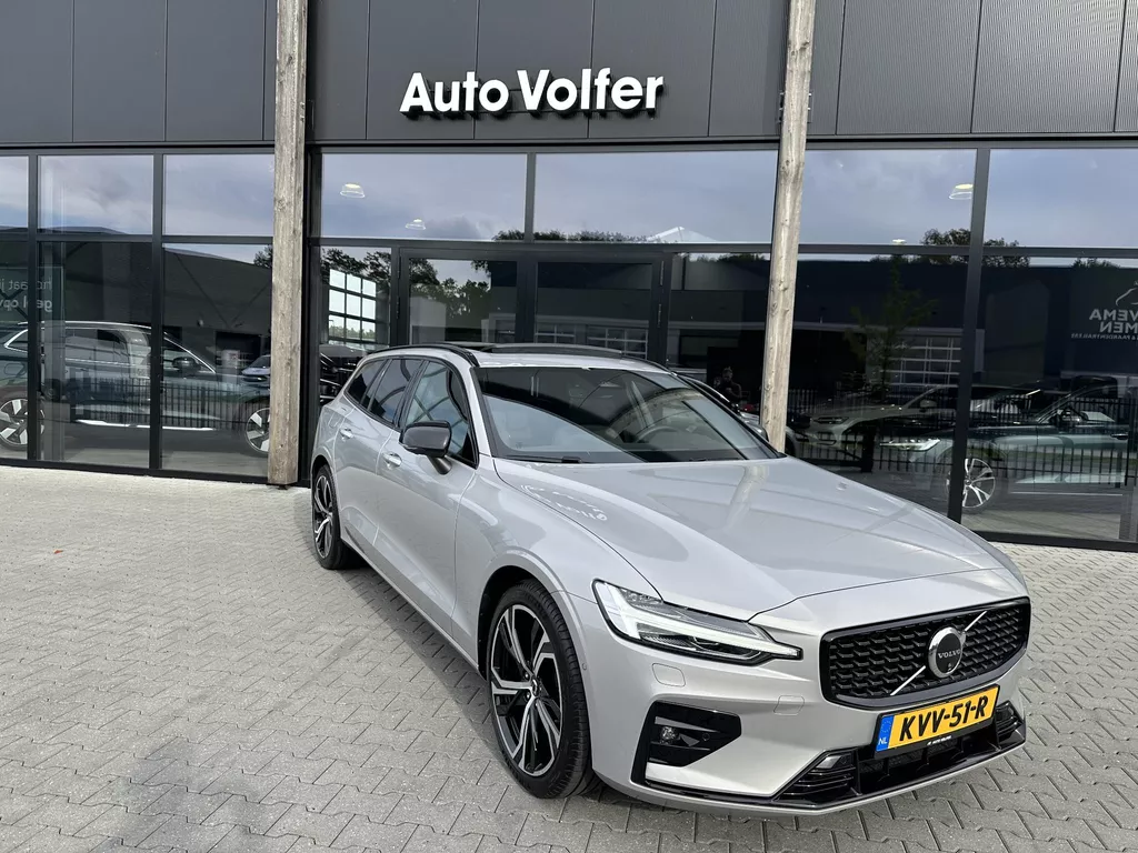 Volvo V60 2.0 B4 Plus Dark Silver Dawn|pano|360|ACC