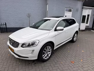 Volvo XC60 2.4 D5 | PANO | STANDKACHEL | LEER | CAMERA |