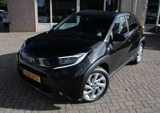Toyota Aygo X 1.0 Carplay, Achteruitrijcamera, Adaptive cruise, LED, Airco, 17" LMV
