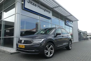 Volkswagen Tiguan 1.5 TSI Life ELEKT. TREKHAAK, WINTER PACK, ADAPT. CRUISE, CLIMA, NAVI, CAMERA, PDC V&amp;A, APPLE CARPLAY/ANDROID AUTO, 68.948KM