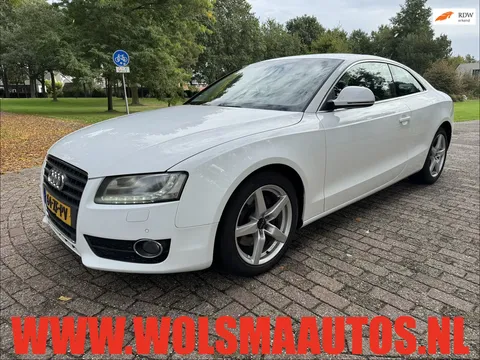 Audi A5 Coup&eacute; 2.7 TDI Pro Line