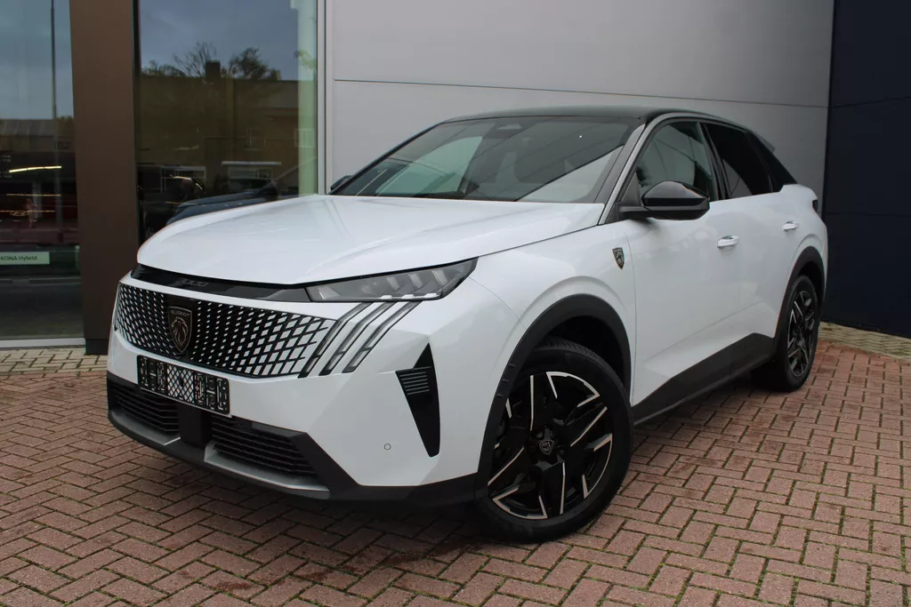 Peugeot 3008 1.2 Hybrid 145 GT Automaat Airco Navi Camera Carplay 5.020km Nieuwstaat