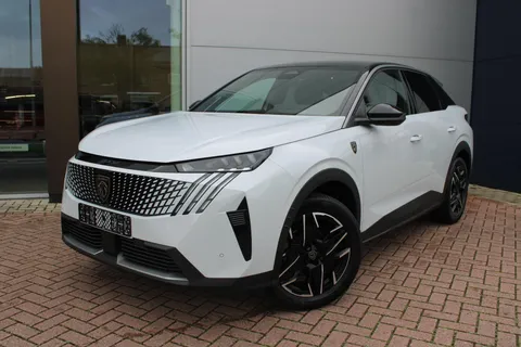 Peugeot 3008 1.2 Hybrid 145 GT Automaat Airco Navi Camera Carplay 5.020km Nieuwstaat