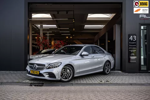 Mercedes-Benz C-klasse 300 AMG Line |ACC|Navi|Led|Elektrischie stoelen|