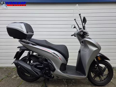 Honda SH350A