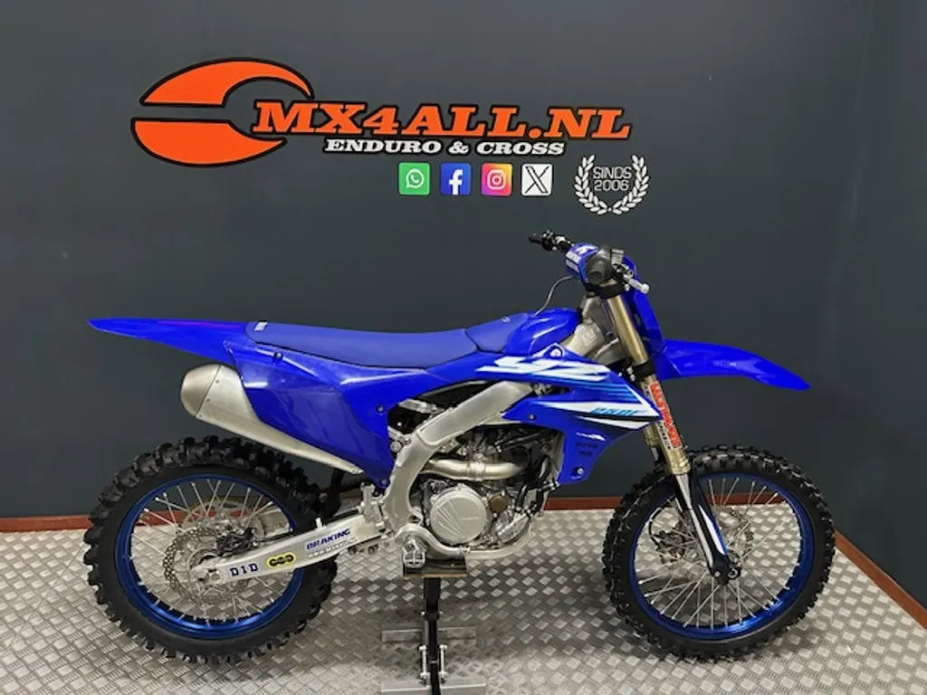 Yamaha YZ 250 F 2025 no YZ 450 F KTM 250 SXF