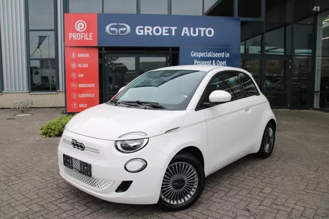 Fiat 500 Icon 42 kWh Automaat Airco Carplay 20.249km Nieuwstaat
