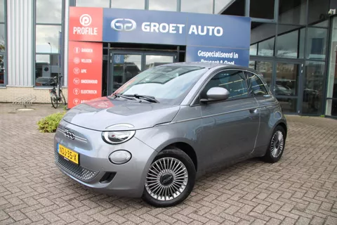 Fiat 500e Icon 42 kWh Automaat Airco Carplay Camera Stoelverwaring Super mooi en compleet SOH 99,5%